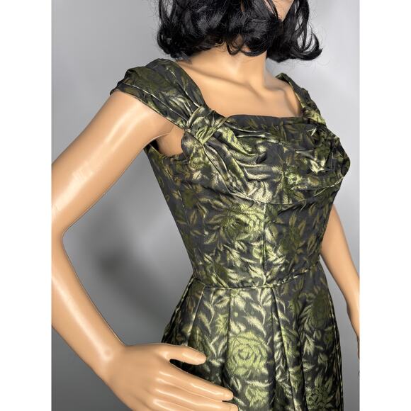 Vintage 1950s Olive Gold Brocade Cocktail Dress with Boned Bodice XS - Picture 15 of 17
